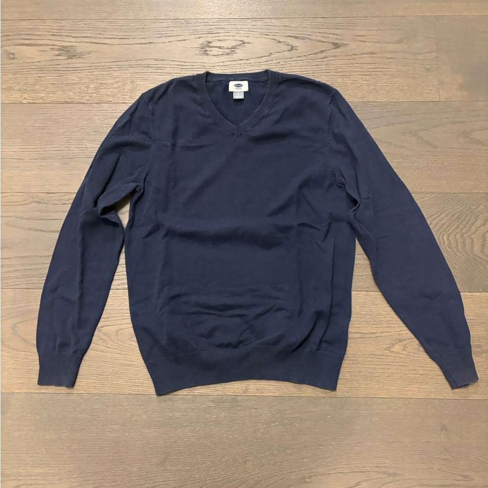 Old navy blue men’s sweater sz small retail $75